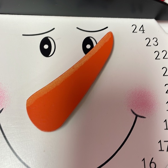 Myco’s Best Snowman Christmas Countdown Wooden Sign - Picture 3 of 9